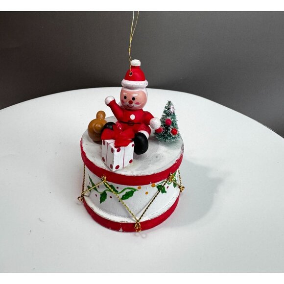 Kathe Wohlfahrt Santa On Drum Ornament With Toys & Tree Germany 4" - Picture 1 of 6